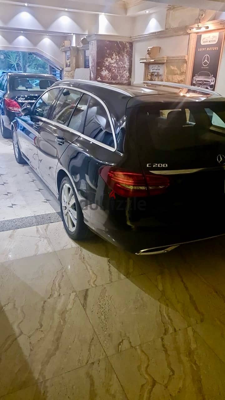 Mercedes-Benz C200 2019 14