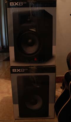 Studio Monitor - M Audio BX8 D3 8" : سماعات ام اوديو للبيع