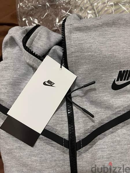 Nike tech fleece jacket 2