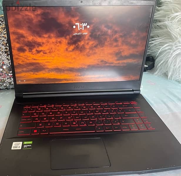 GAMING MSI LAPTOP 1