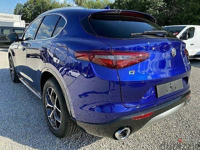 استيراد مبادرة المغتربين - Alfa Romeo Stelvio Lusso 2021 - الفا روميو 3