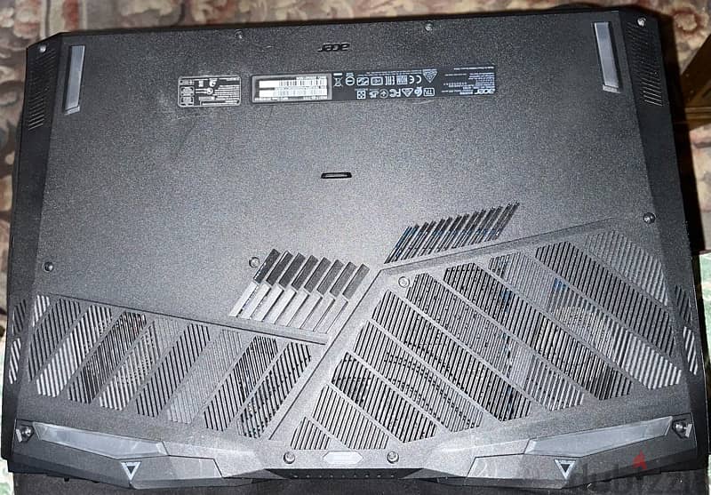 Acer Predator Helios 300 PH317-53 gaming laptop 3