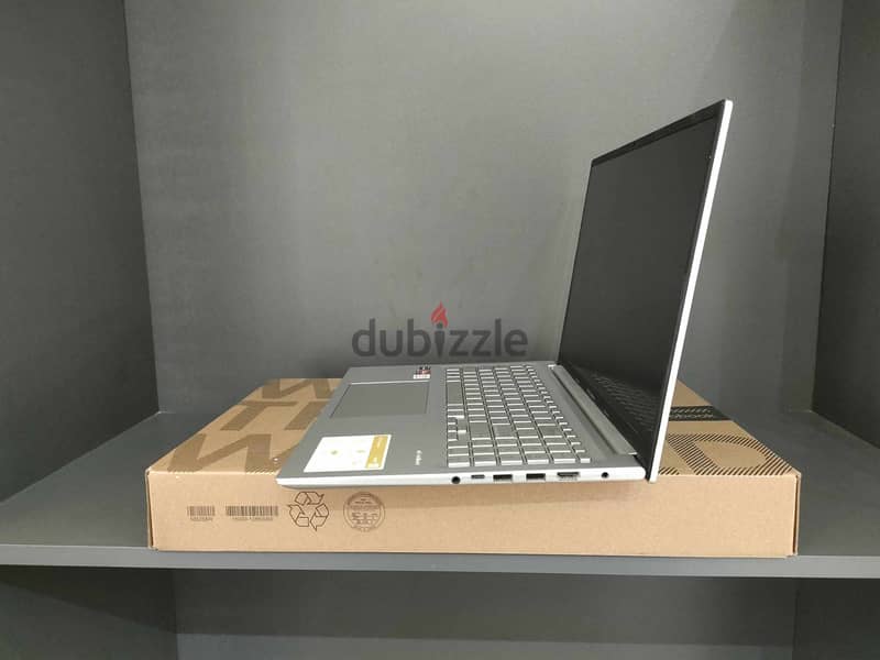 Asus vivobook16 D1603QA 1