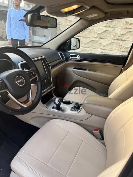 جراند شروكي ٢٠١٨ للايجار بسائق و بدون - Jeep grand cherokee for rent 5