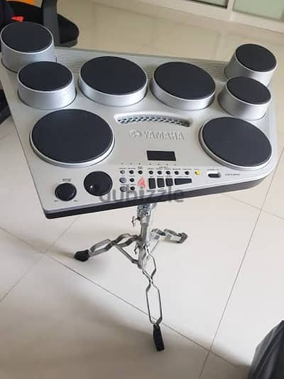 Yamaha DD-65 electric drumpad (With stand)