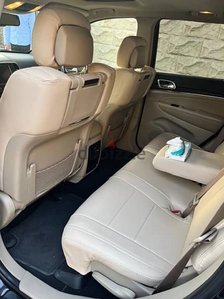 جراند شروكي  ٢٠١٨ للايجار بسائق و بدون - Jeep grand cherokee for rent 4