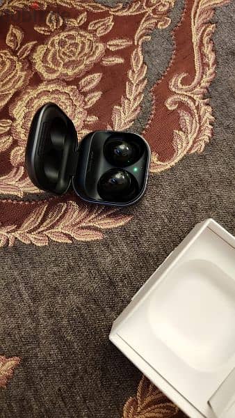 سماعات واي فاي  galaxy buds 2 2