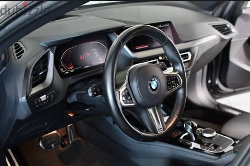 BMW 218 2021 3