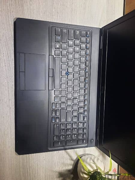 dell 5590 core i7 2