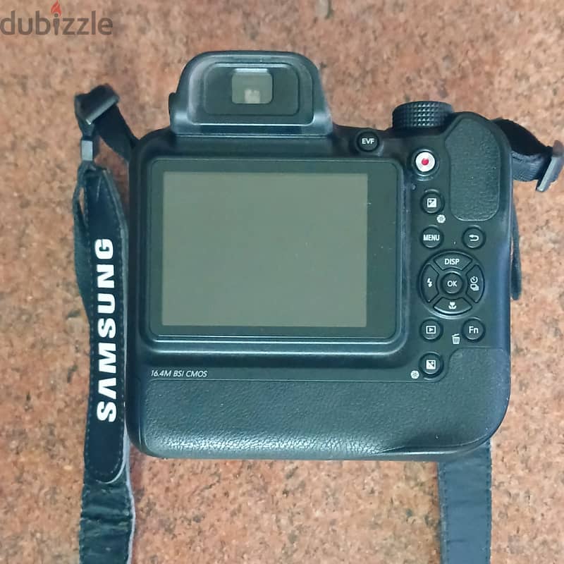 Camera Samsung WB2200F 3