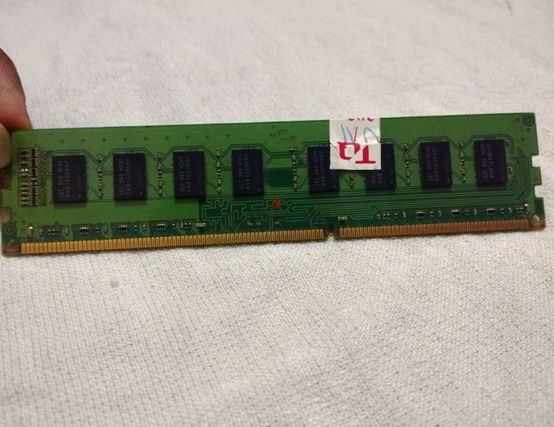 RAM 4GB 2×2 1