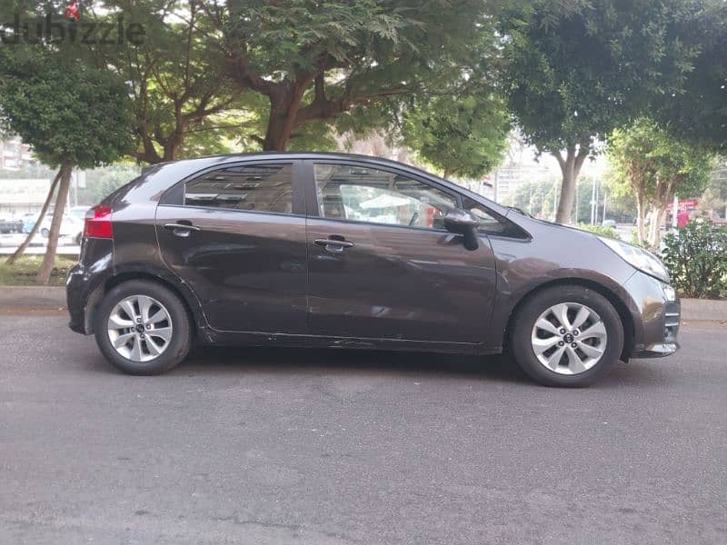 Kia Rio 2016 3