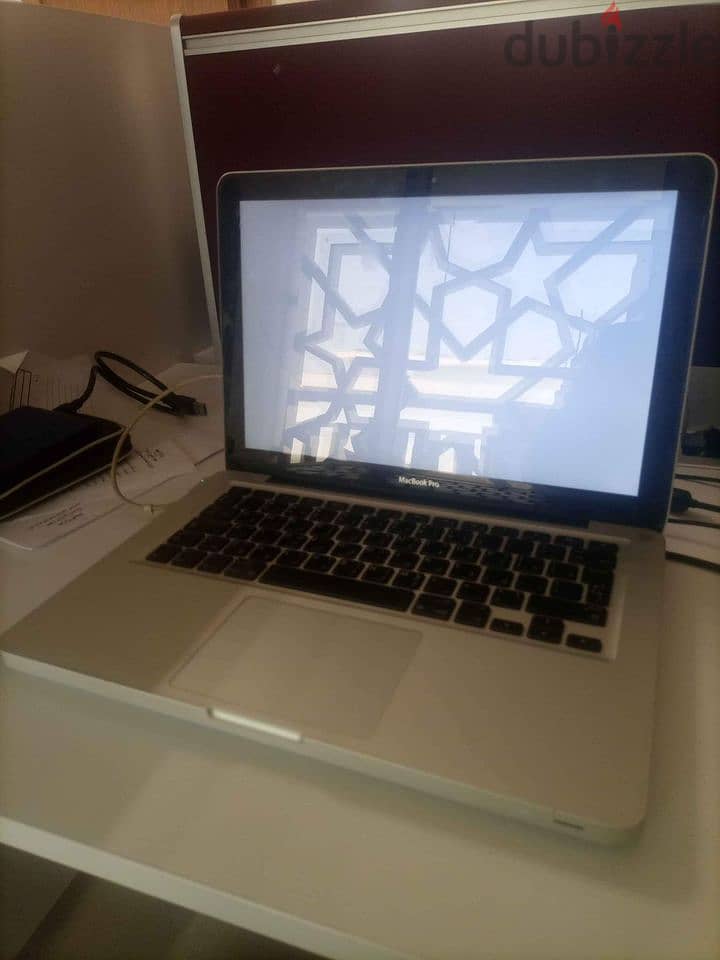 mac book  pro 3