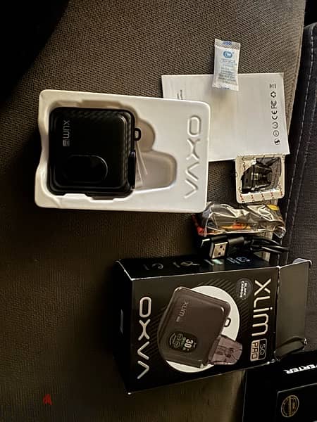 Oxva Xlim vape Pod 1