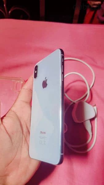 أيفون xs max 5