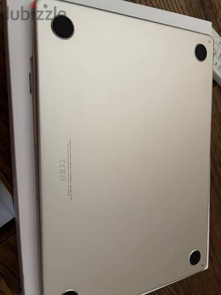 Macbook Air M2 2