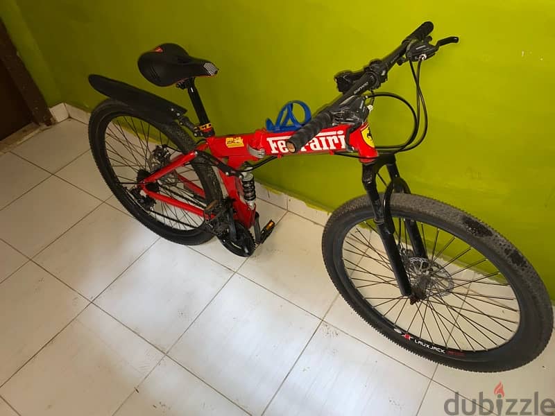 عجله فيراري قابله للطي مقاس ٢٦ حاله ممتازه /   للطي ferrari 26 bicycle 0