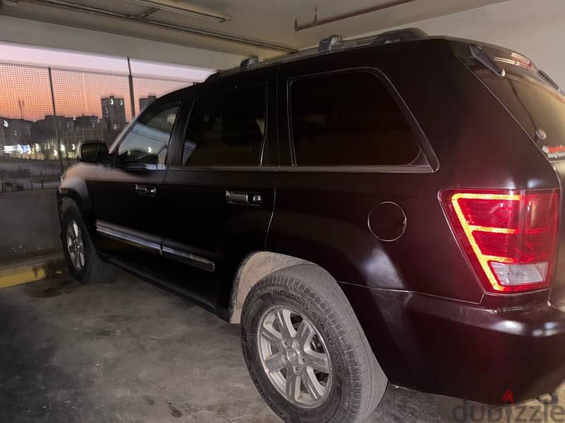 Jeep Grand Cherokee 2010 4