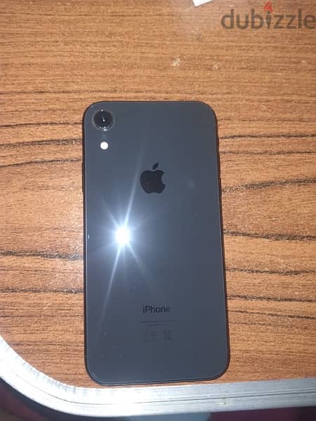 iPhone XR 1