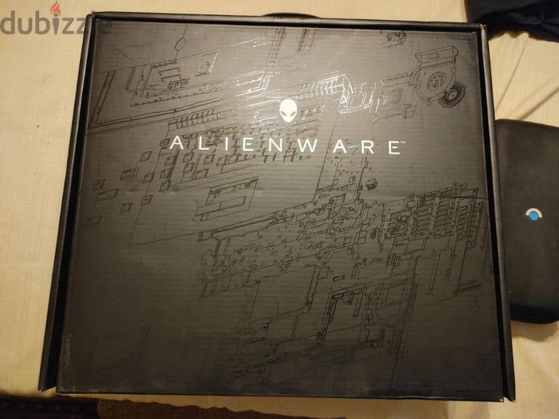 Alienware 17R4 GTX 1080 OC, i7 7820HK OC 1