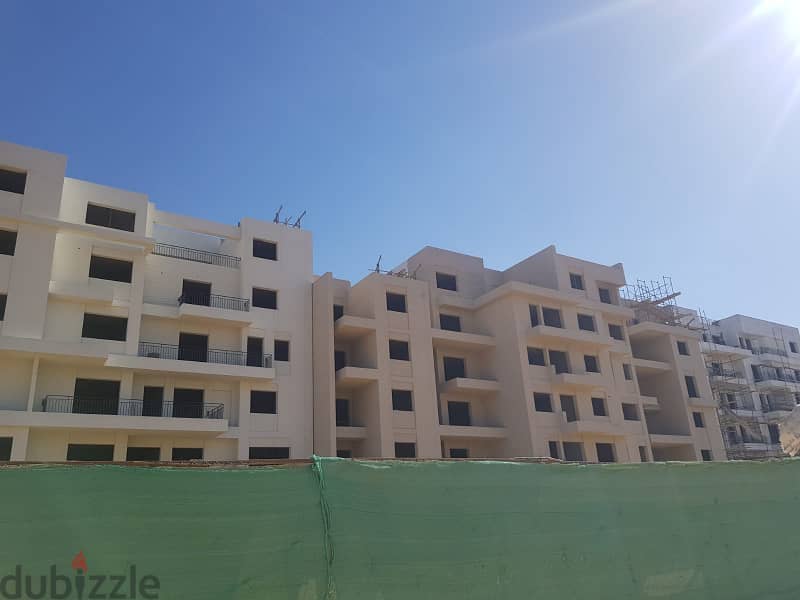 شقة للبيع بكمبوند أويست متشطبة Apartment for sale at Owest October 7