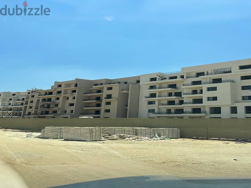 شقة للبيع بكمبوند أويست متشطبة Apartment for sale at Owest October 9