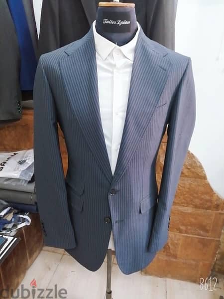 Tailored suit   size    ((   50 /  52  )) 2