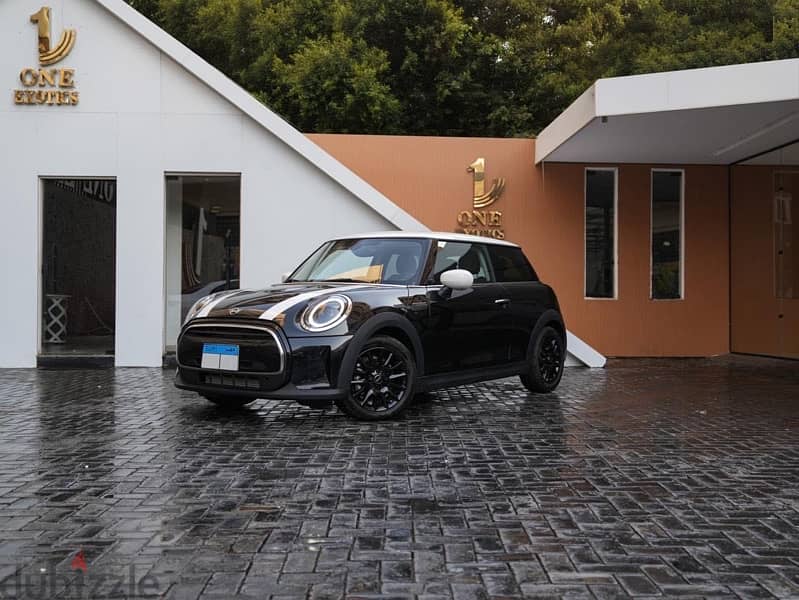 MINI Cooper 2024 1