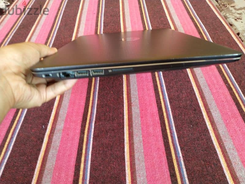 HP ZBOOK 15 G3 STUDIO 4