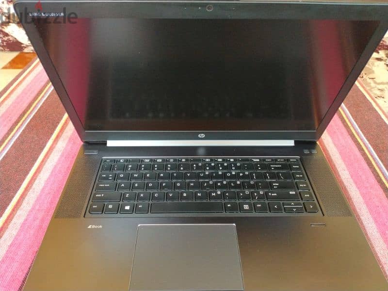 HP ZBOOK 15 G3 STUDIO 9