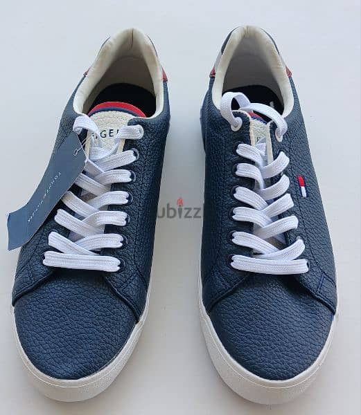 Tommy Hilfiger Mens Shoes Memory Foam 41
جزمة تومي هيلفيغر للرجال 2