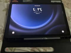 Samsung tablet S9fe like new 0