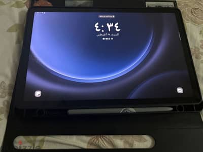 Samsung tablet S9fe like new