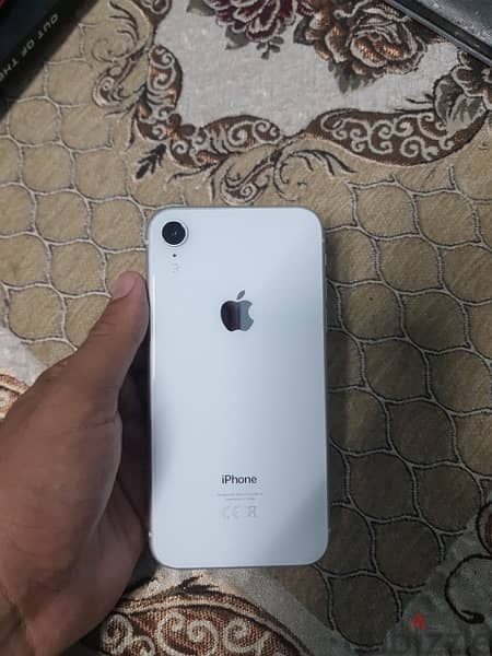 iPhone XR 6