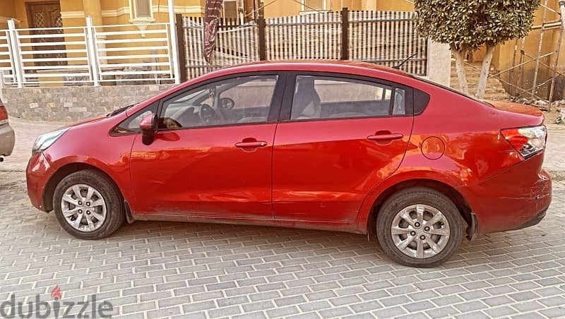 Kia Rio 2015 3