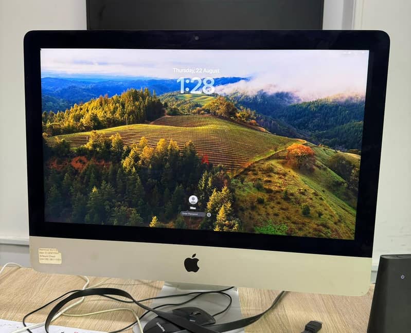 imac 21.5- inch, Late 2015 0