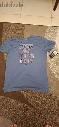 New balance T shirt size large