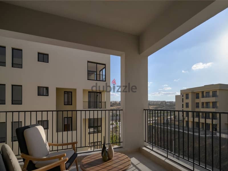 شقة للبيع بكمبوند أويست متشطبة Apartment sor sale at Owest 2