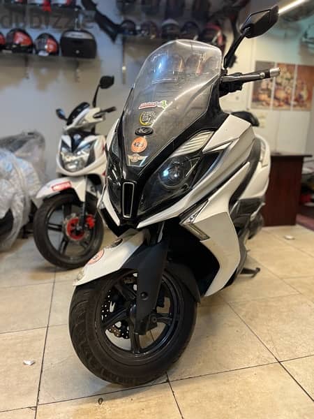 Kymco downtown 350 0