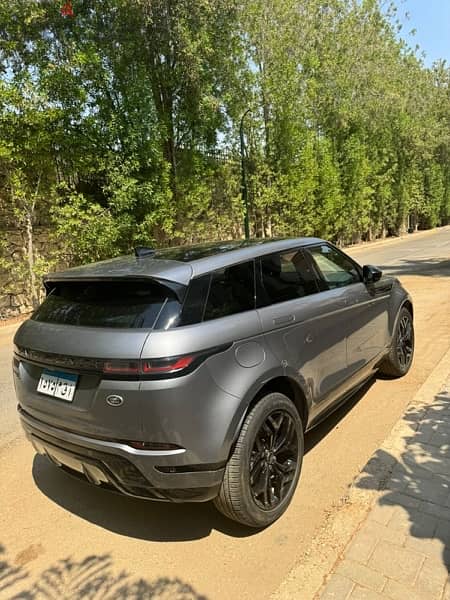 Land Rover Evoque 2023 3