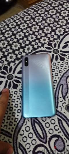 موبيل redmi 9a بحالة جيدة جدا لم يفتح أو يحدث له أي إصابات أو خدوش 0