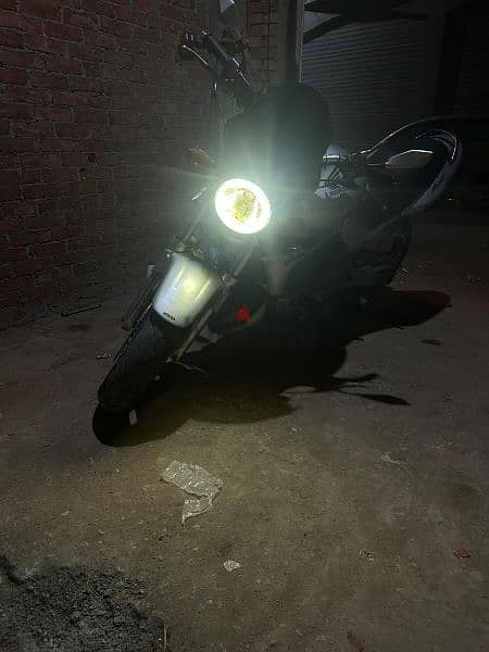 Honda hornet 2002 600cc 5