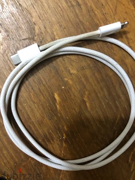 cable apple original type c to lightening 2