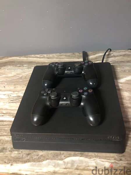 ps4 slim 1