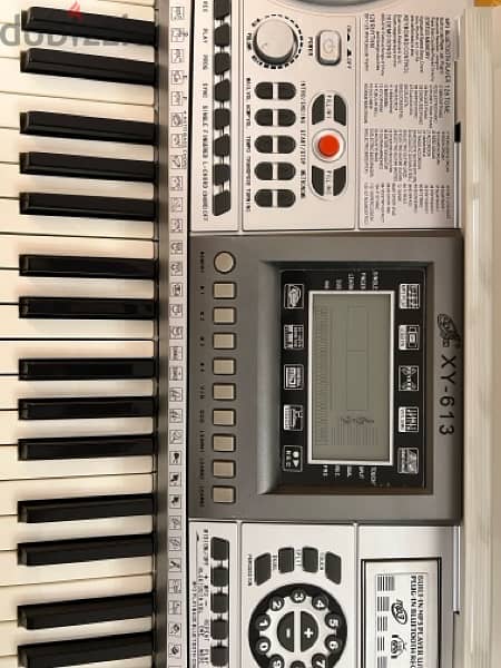 electronic piano board with metal stand 0