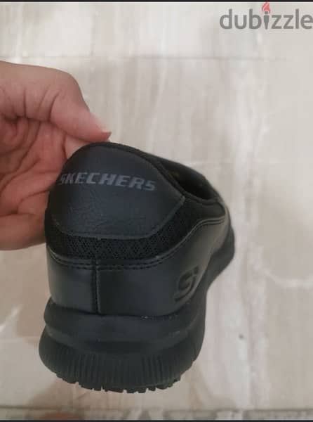 skechers 2