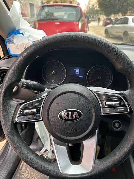 Kia Cerato 2021 1