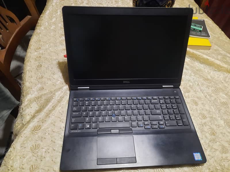 Dell Latitude E5570 الاب استيراد بحالة ممتازة لم يتم استخدامه 10