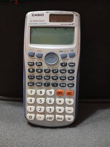 Casio FX-991ES PLUS 0