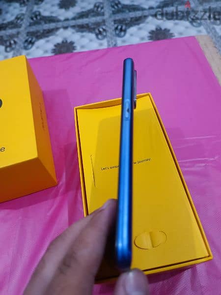 موبايل Realme 6 نسخة ٨ رام مساحة ١٢٨ جيجا 4